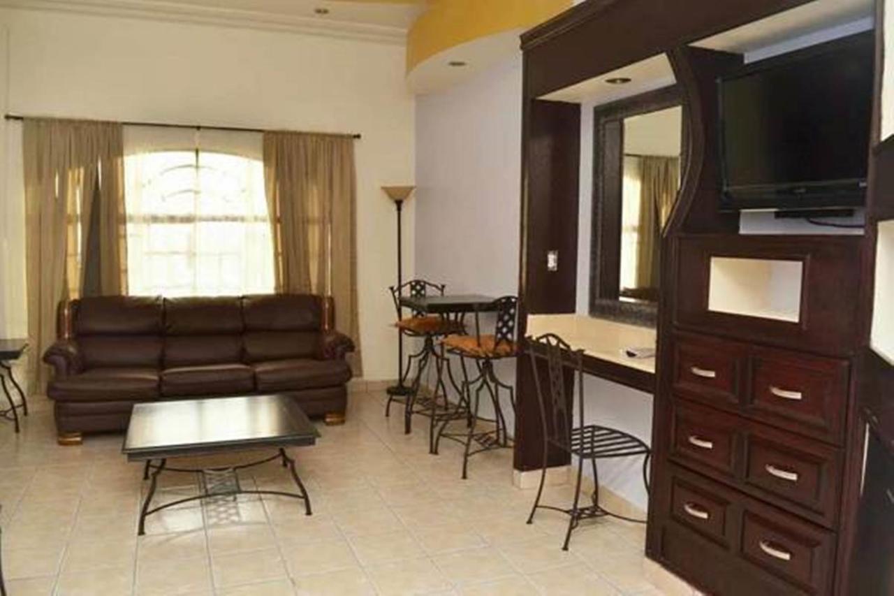 Maria Bonita Suites Agua Prieta Exteriör bild