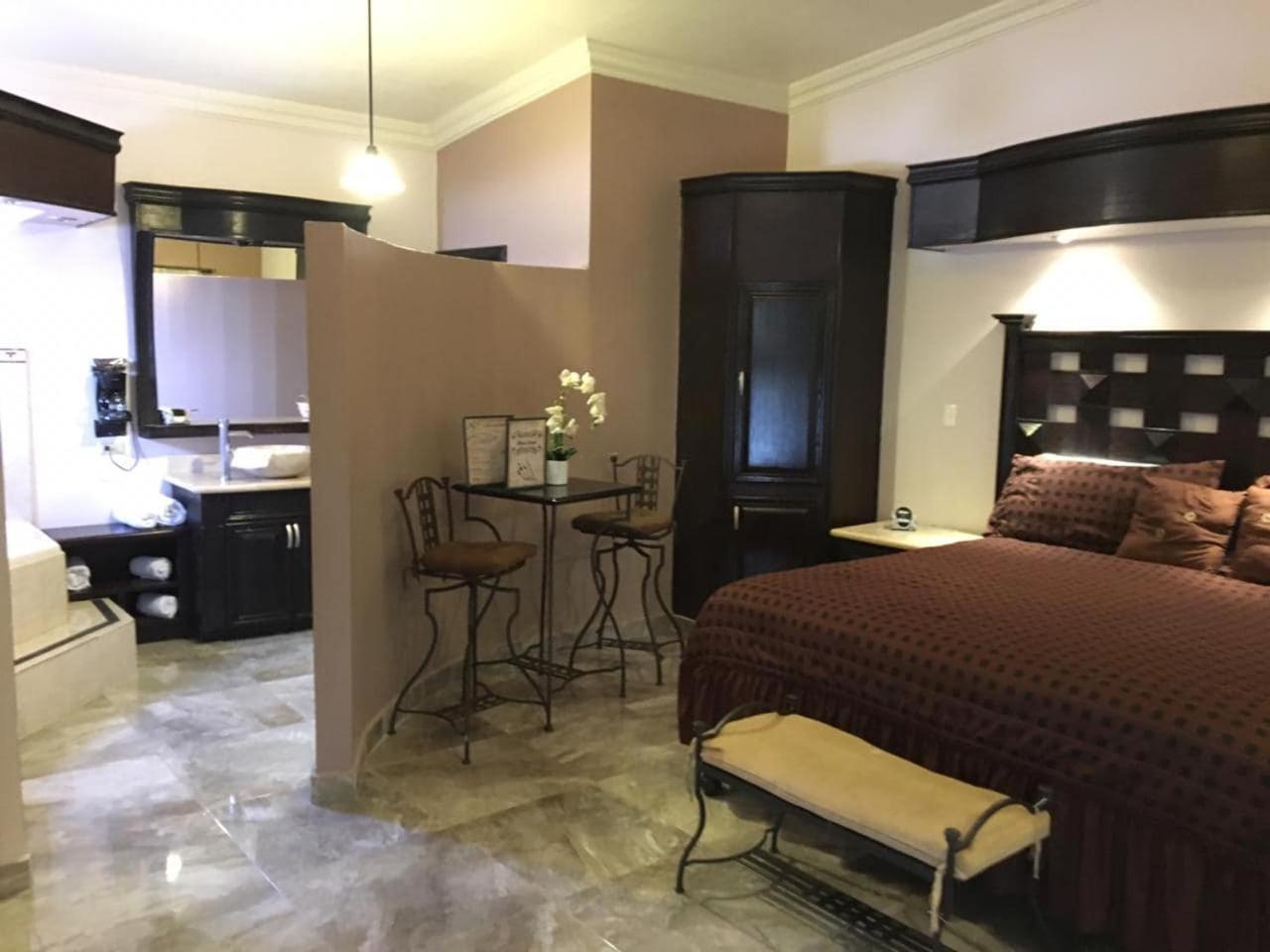 Maria Bonita Suites Agua Prieta Exteriör bild
